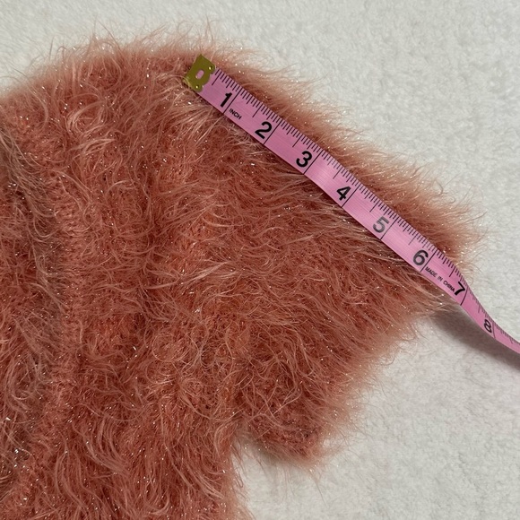 TACH Pink Boxy Crop Top with Fuzzy Texture Size S - Picture 10 of 13